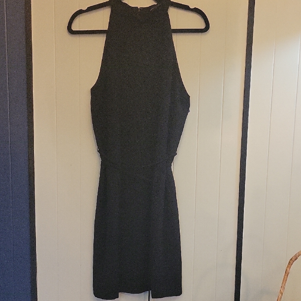 Elegant Black Sleeveless Dress